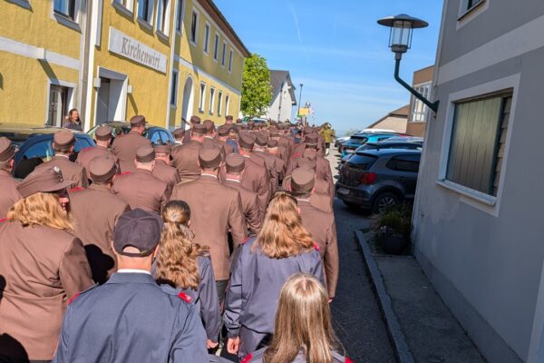 2026-05-03 - Floriannimesse und Maibaumaufstellen - 018